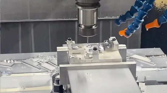 カスタム 4 軸 CNC フライス部品/真鍮機械加工 5 軸 CNC 旋盤部品/アルミニウム精密 CNC 機械加工部品 CNC 5 軸